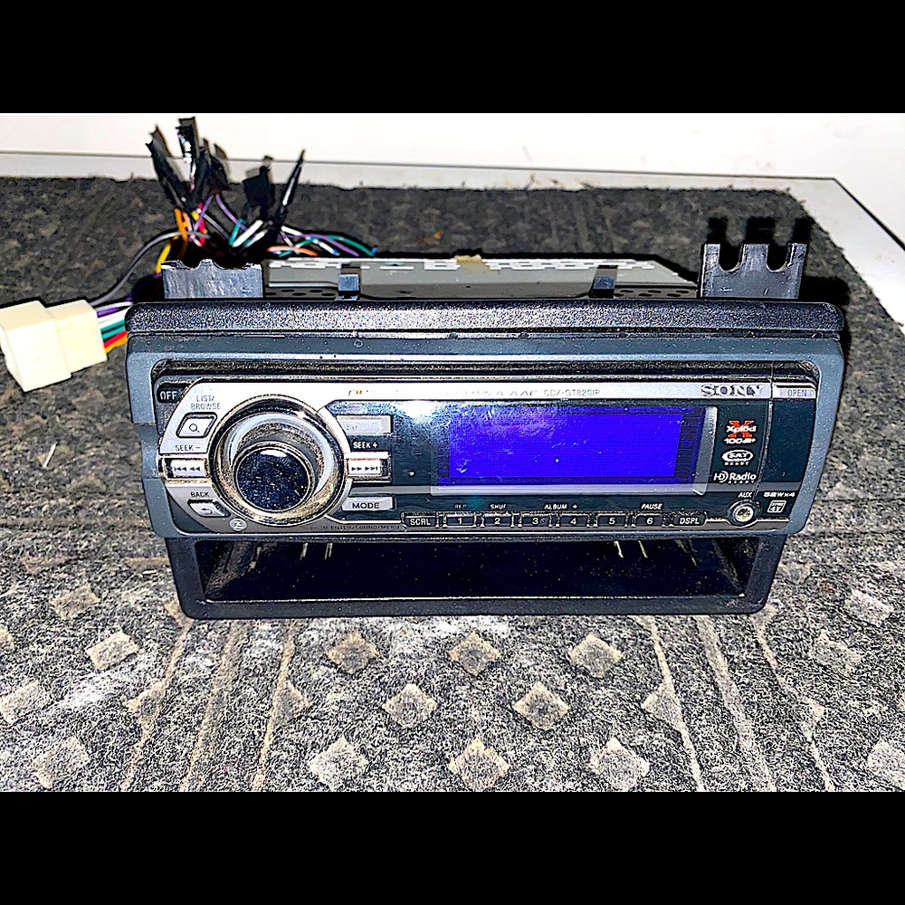 Sony Car Stereo